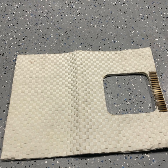 Set dress and over sized cluch - Picture 2 of 7